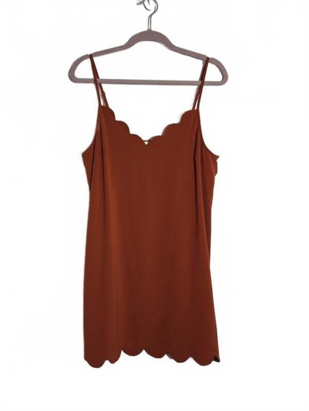 Entro Cinnamon brown scalloped dress size large